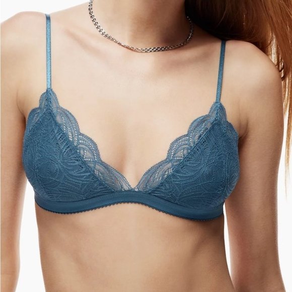 Aritzia Other - Aritzia Talula Royal Blue Lace Bralette
